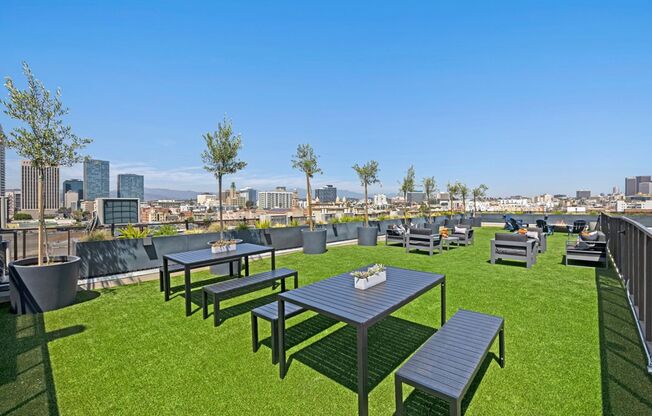 1 bed, 1 bath, 584 sqft, $2,350, Unit 312