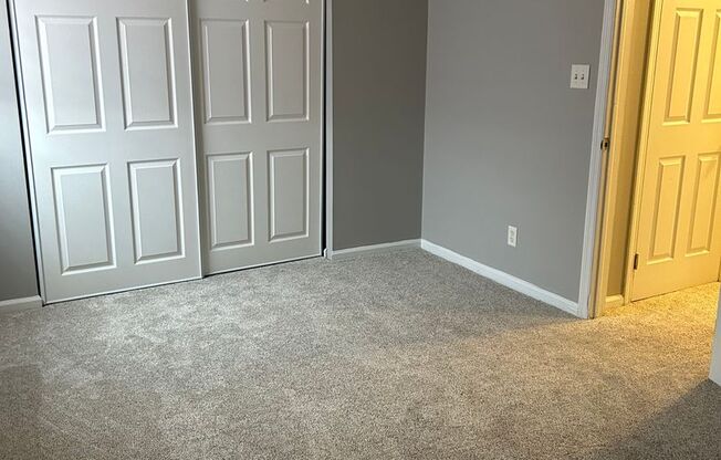 1 bed, 1 bath, 620 sqft, $925, Unit 6928-B