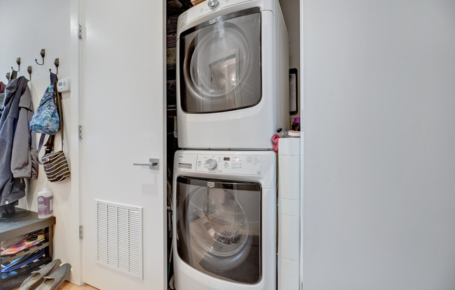 435 R St NW Unit 303