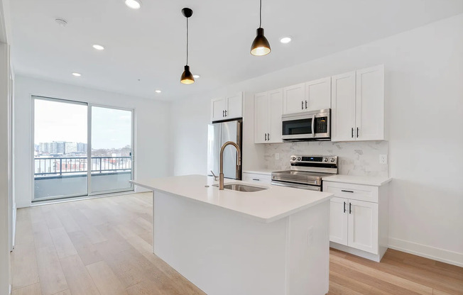 1 bed, 1 bath, 659 sqft, $1,450, Unit 1 Bedroom