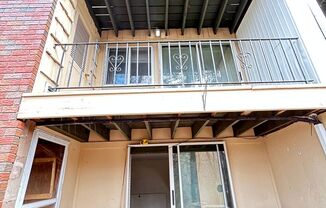 Townhouse Road Apartments