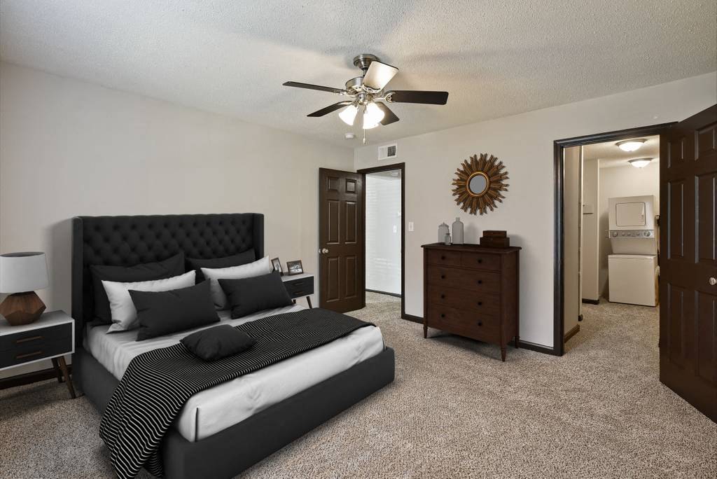 Artesian East Village Apartments on Bouldercrest Road
