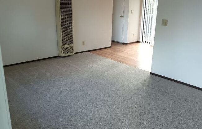 1 bed, 1 bath, $1,600, Unit 682B