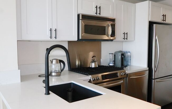 1 bed, 1 bath, $2,750, Unit # 1505