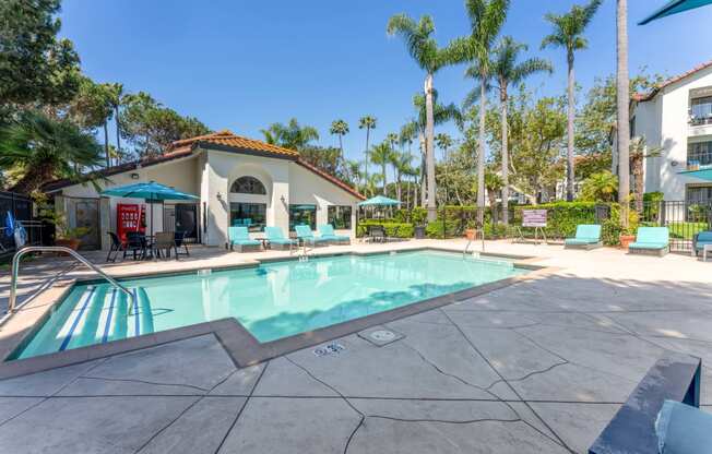 Mirada at La Jolla Colony Apartments