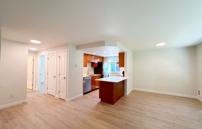 1 bed, 1 bath, 570 sqft, $2,245, Unit 2