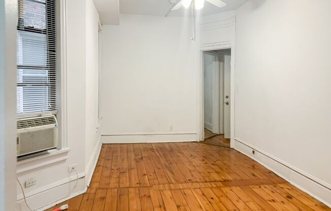 1 bed, 1 bath, 875 sqft, $2,150, Unit 2606RA-2