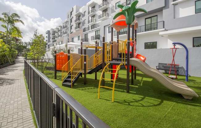 Playground | Twenty2 West | Luxurious Apartments in Miami, FL 