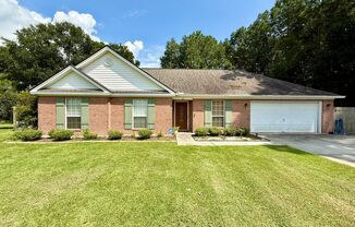 MOVE-IN READY! [PET FRIENDLY]