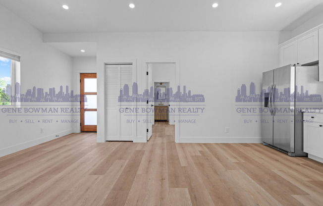 2409–2413 Fleetwood St