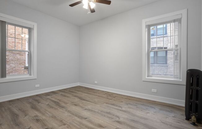 3 beds, 1 bath, 850 sqft, $2,500, Unit 6948-1