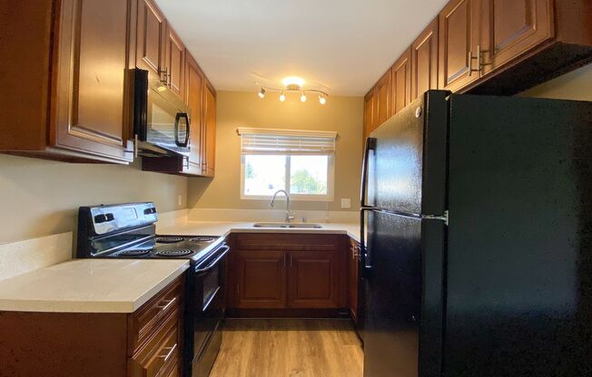 Twin Palms Apartments