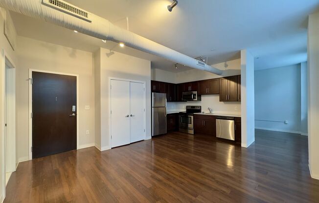 1 bed, 1 bath, 499 sqft, $1,675, Unit HA-1024