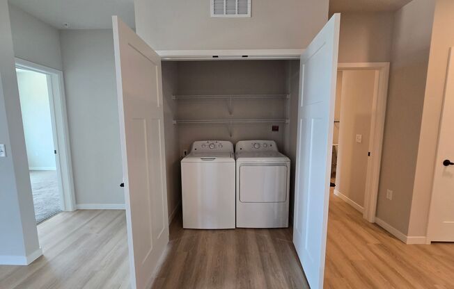 2 beds, 2 baths, 1,140 sqft, $2,110, Unit 8421-238