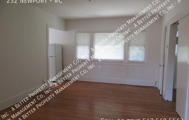 232 NEWPORT