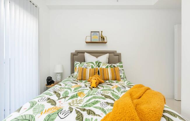 2 beds, 2 baths, 1,175 sqft, $2,315