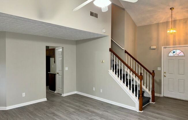 Open, Updated 3 Bed/2.5 Bath Home in Jonesboro!