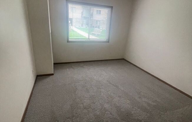 2 beds, 2 baths, 1,050 sqft, $1,260, Unit 110