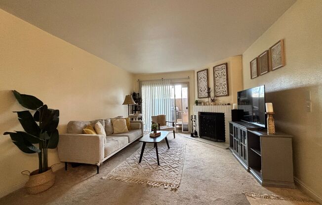 2 beds, 2 baths, $2,395, Unit # C 104