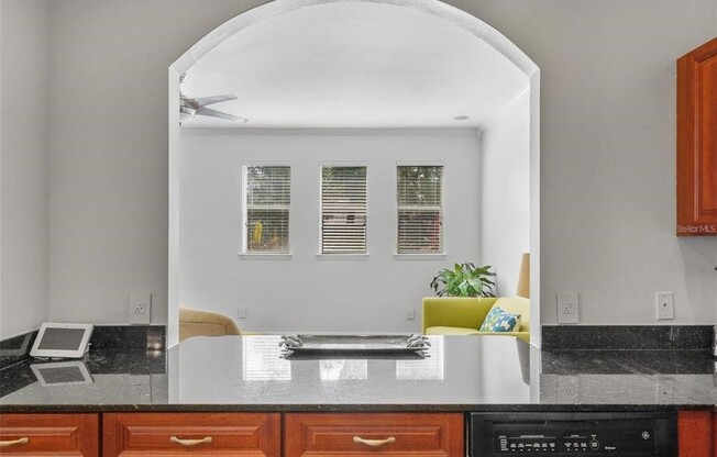 3165 TOSCANA CIR