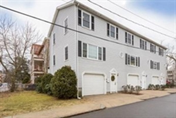 18 Plainfield