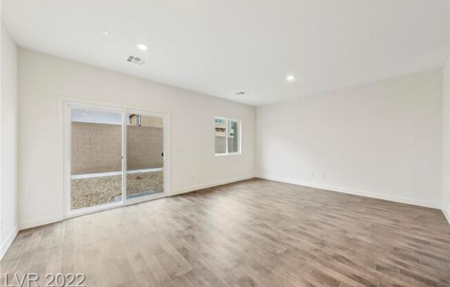 Henderson three bedroom with attached garage!
