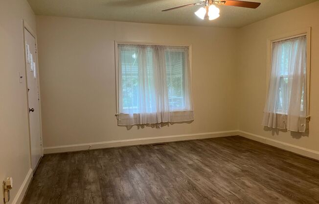 Beautiful Ranch Home In Central Raleigh, Available Now!