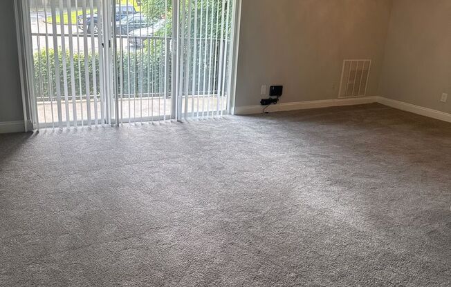 3 beds, 2 baths, 1,300 sqft, $2,440, Unit 3331 #103