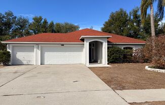 3 Bedroom / 2 Bath / POOL HOME - FULLY FURNISHED