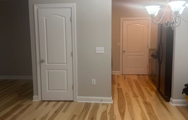 3 Bedroom Condo in Desireable Dilworth!
