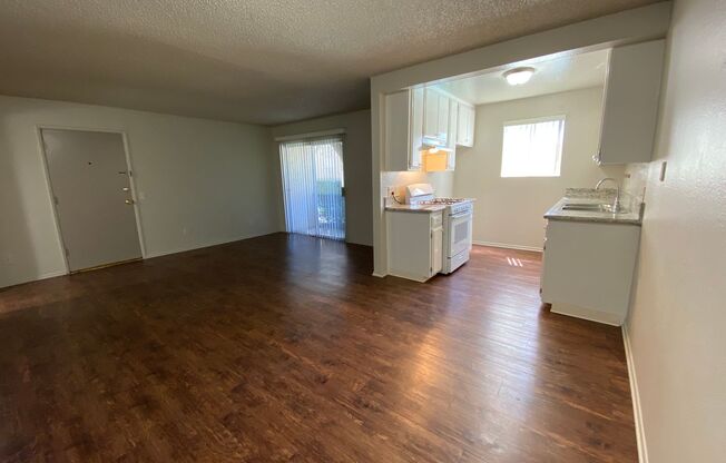 1 bed, 1 bath, 650 sqft, $1,950, Unit 105