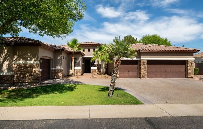 Stunning UPGRADED Furnished Home in Chandler!!!
