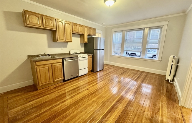 1615 COMMONWEALTH AVE