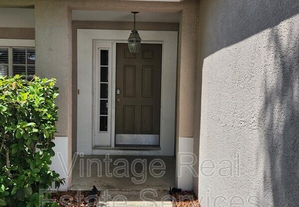 32119 CYPRESS VLY DR