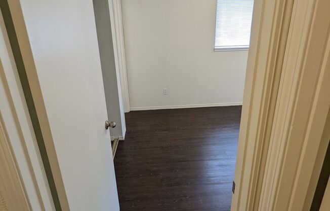 2 beds, 2 baths, 900 sqft, $1,575, Unit #01