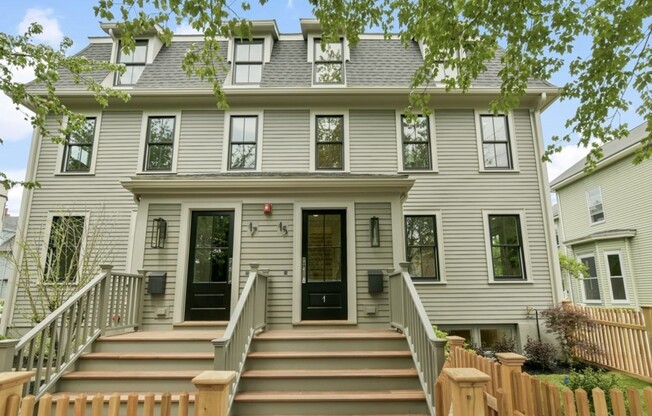 15 Pleasant St