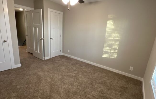 2 beds, 2.5 baths, $1,495