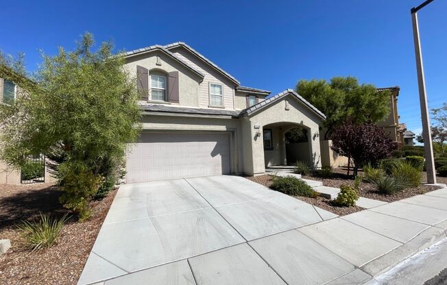 4BR / 3.5 BA. HOUSE in SUMMERLIN!!