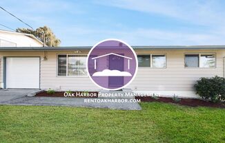 3 Bed 1 Bath - Hardwood Floors - Pet Friendly - NAS Whidbey