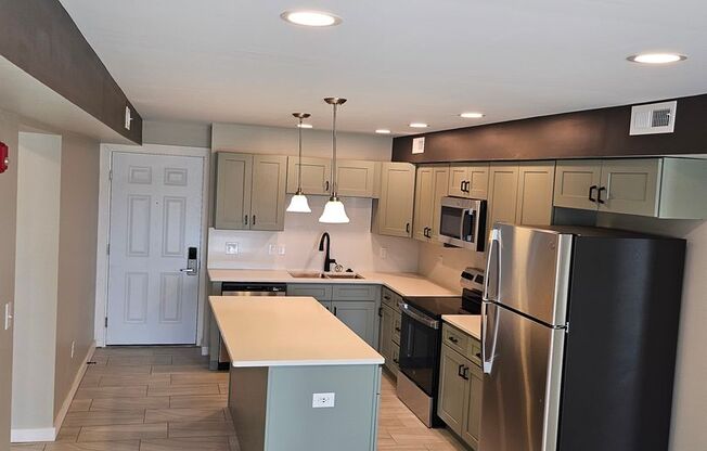 2 beds, 2 baths, 1,218 sqft, $1,350, Unit Neptune 203