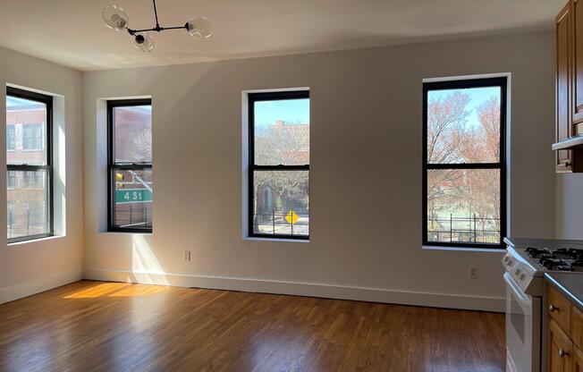 317 4 ST