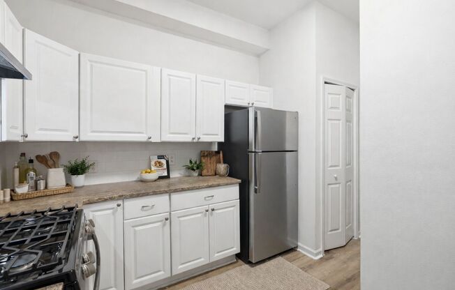 506–508 Suismon St - North Shore Location