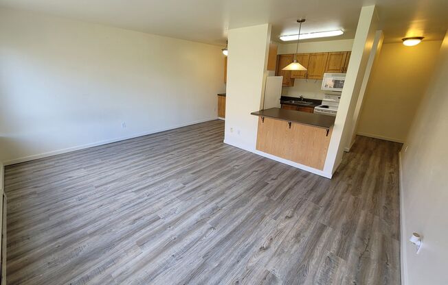 1 bed, 1 bath, $1,845, Unit C-401