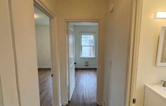 2 beds, 1 bath, $1,450