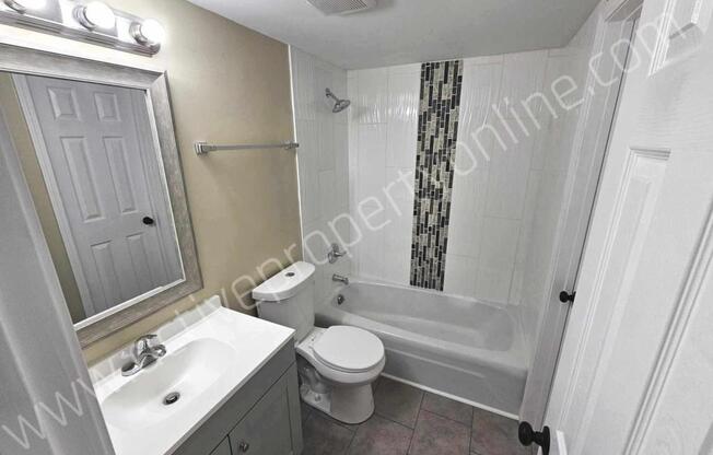 121 CULVER ST