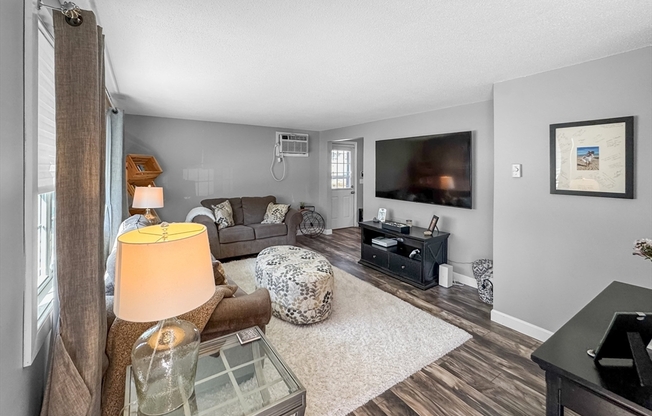 34 MAPLEWOOD AVE
