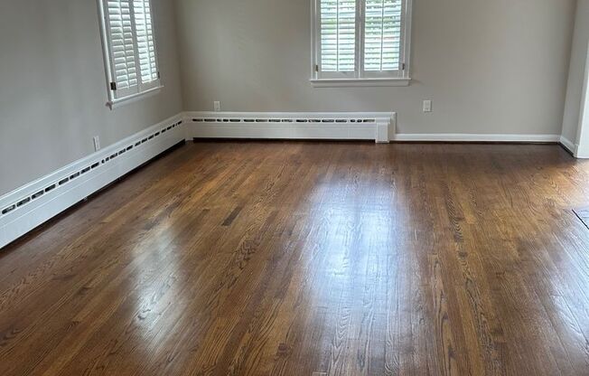 Alexandria/Braddock Heights - 2405 Crest Street - $5,845.00