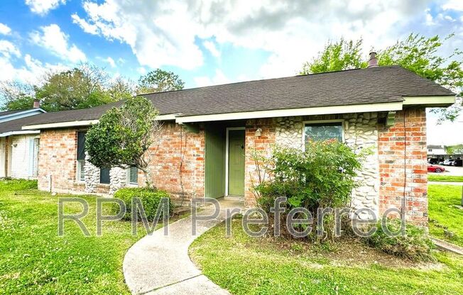 6939 CHASEWOOD DR