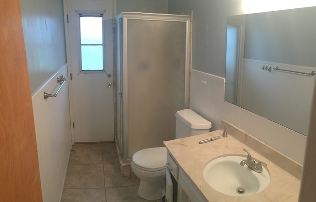 3 beds, 2 baths, $2,700