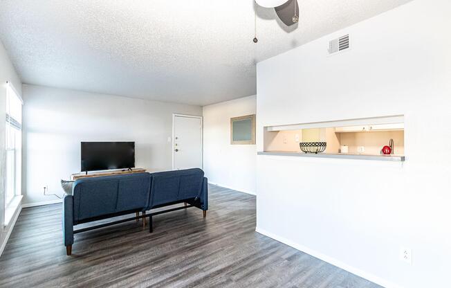 The Pointe Apartments - Apartments for Rent in Lubbock, TX